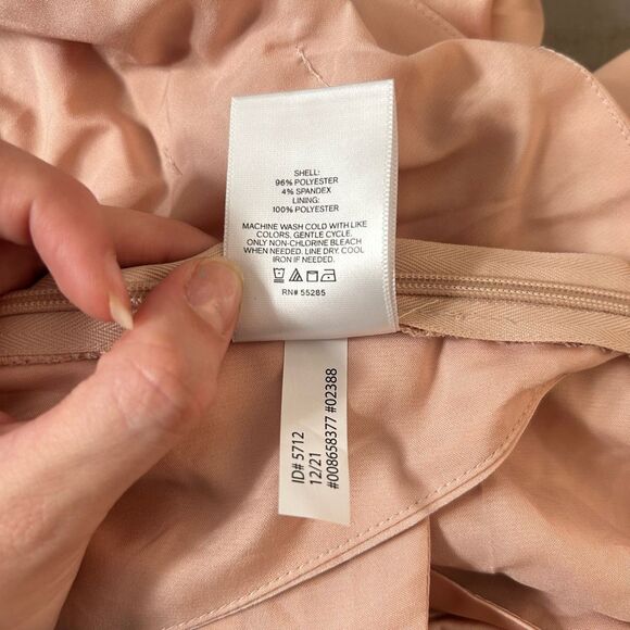 Express soft pink satin long sleeve open bow back blouse size medium - Picture 11 of 12